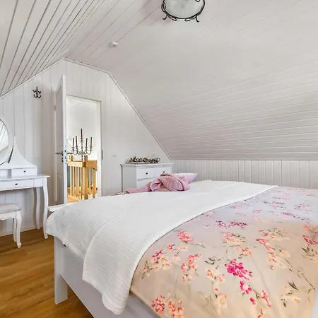 Vakantiehuis La Petite Maison Bleue *