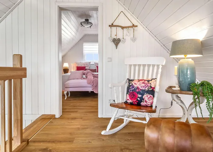 Feriehus La Petite Maison Bleue *